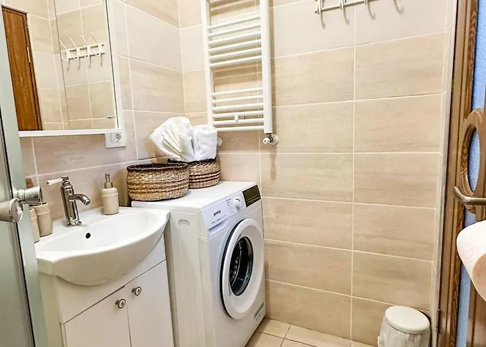 Zen With Free Private Parking *